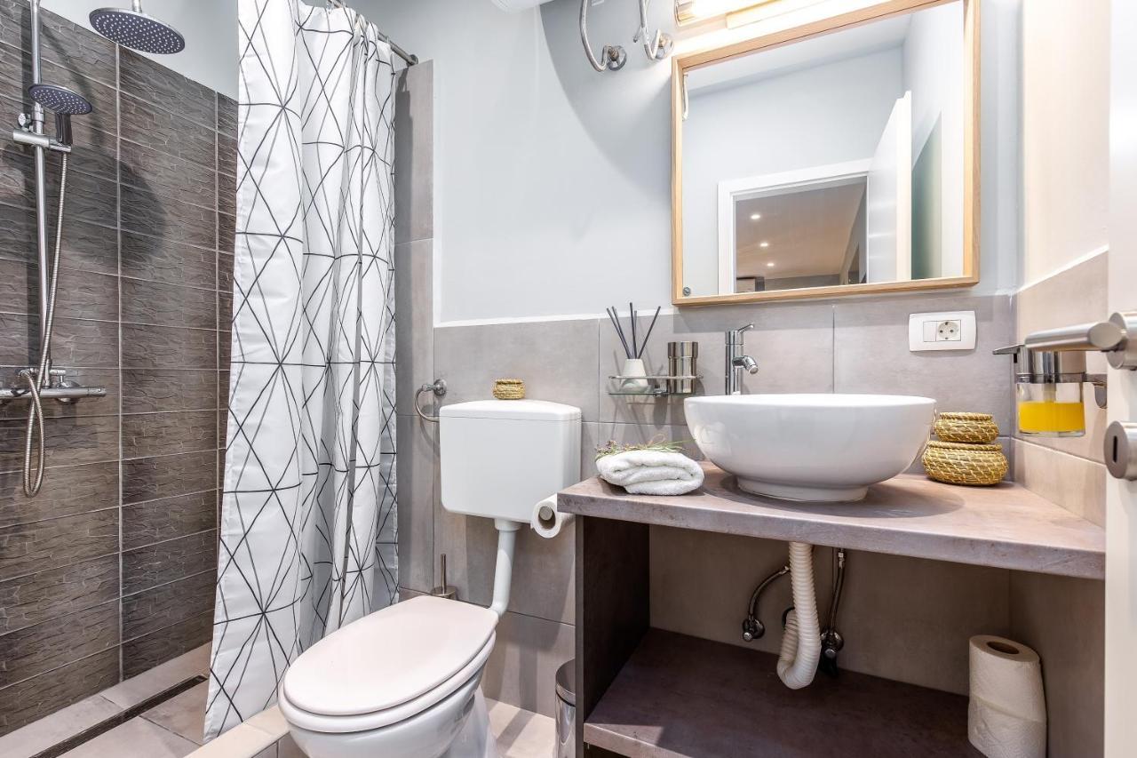 Adria Square Studios Риека Экстерьер фото
