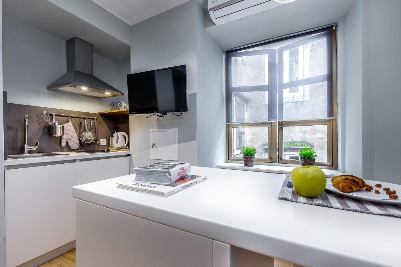 Adria Square Studios Риека Экстерьер фото